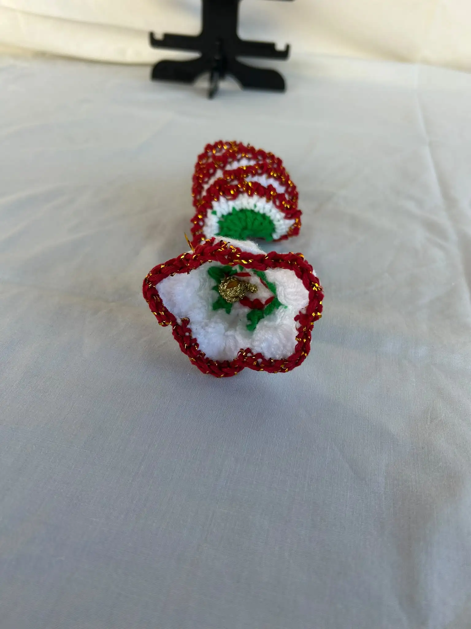Foto 5 de 5: Enfeite de Natal em espiral com estrela