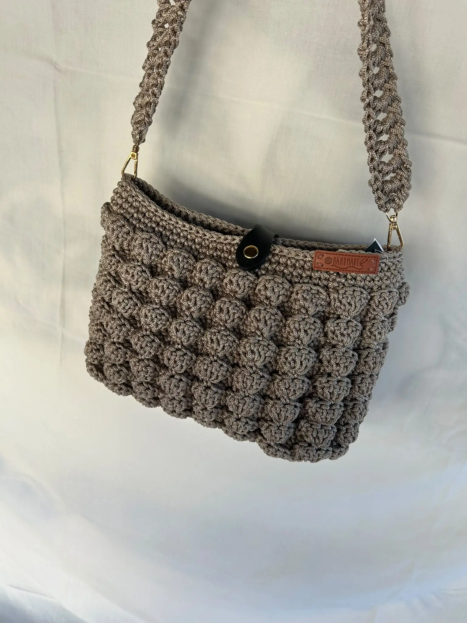 Beige bobble-stitch shoulder bag – Bags and purses