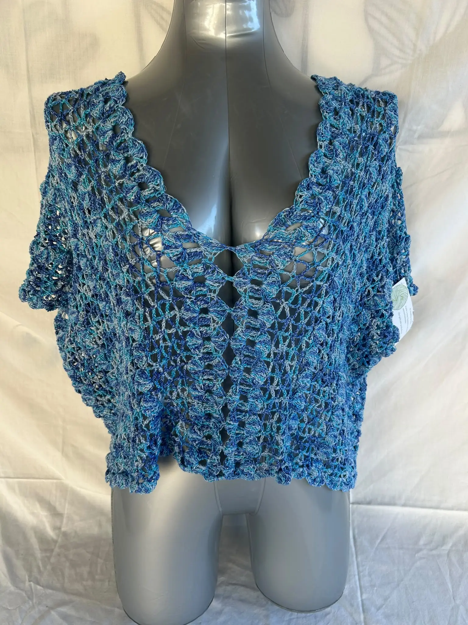 Top azul jaspeado de manga corta – Ropa